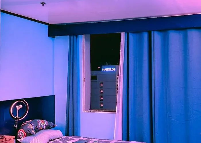 Aparthotel 2 Double Beds Available Golden Peak Condotel Cebu