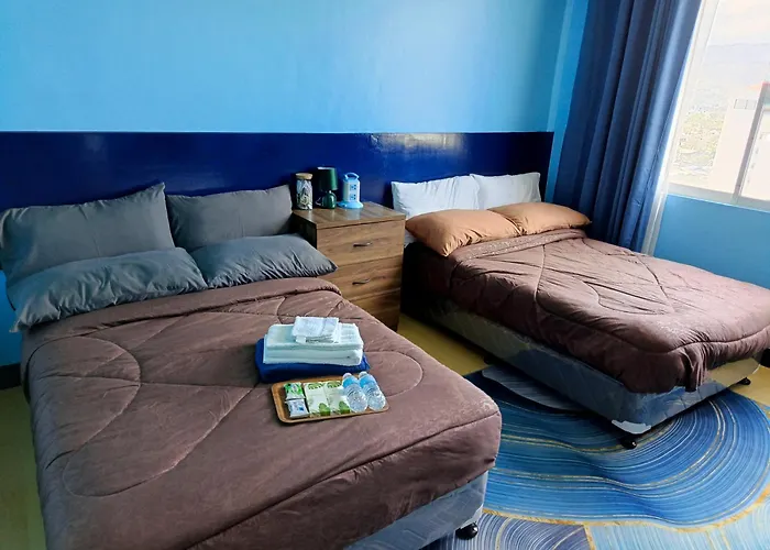 2 Double Beds Available Golden Peak Condotel